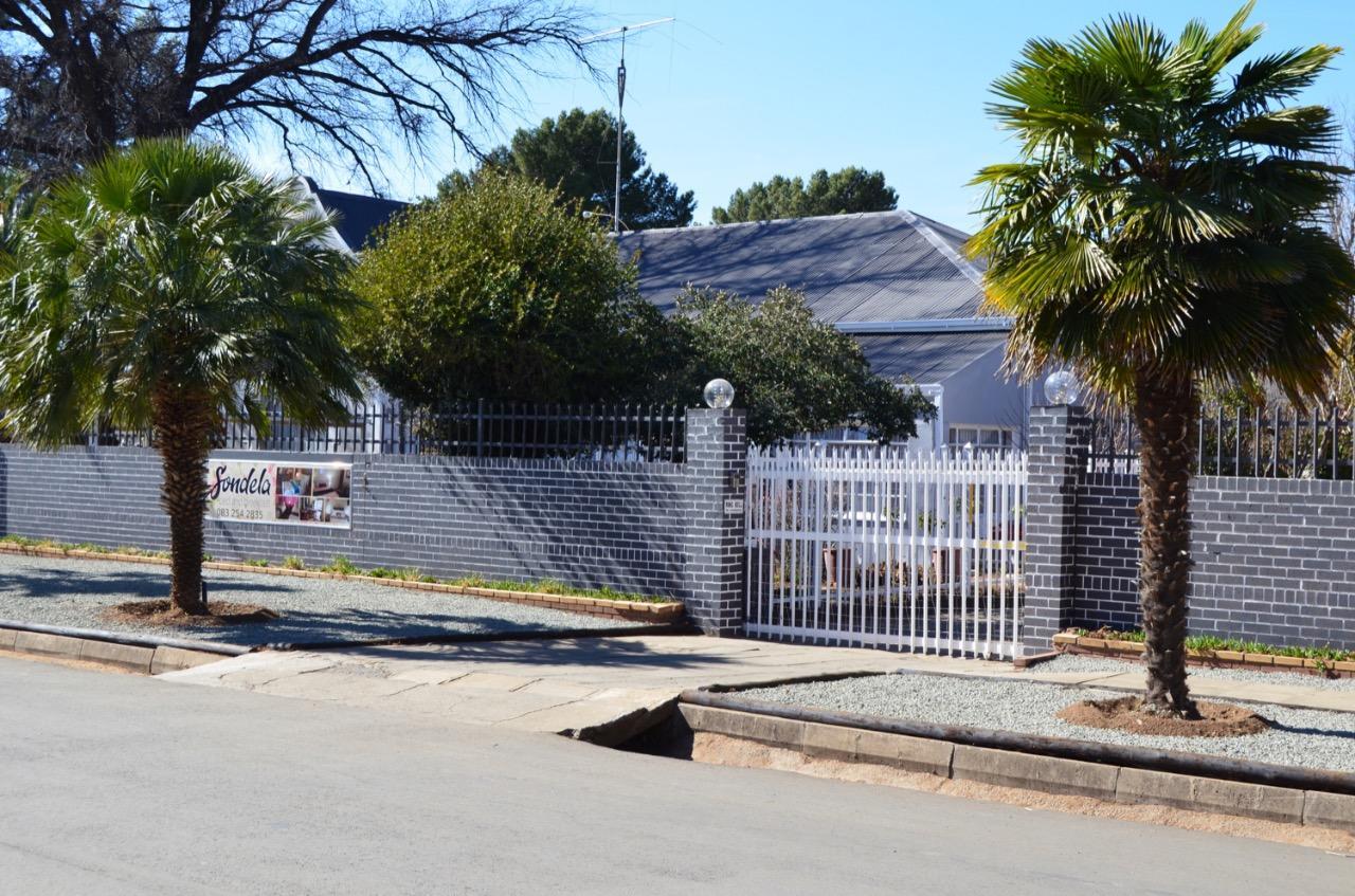 Sondela Bed & Breakfast Aliwal North Exteriér fotografie