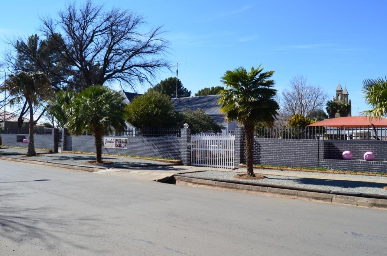 Sondela Bed & Breakfast Aliwal North Exteriér fotografie